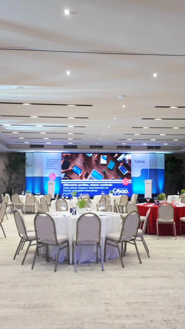✨ Detrás de cada evento memorable existe un equipo que planifica, coordina y ejecuta cada detalle con propósito.⁣
⁣
En OE Fiesta creemos que el éxito de una celebración comienza con una buena planificación, se fortalece con un diseño pensado para la experiencia y se materializa a través de una logística impecable.⁣
⁣
Este evento es el reflejo de nuestro compromiso con la excelencia, la organización y la creación de experiencias que conectan y dejan huella.⁣
⁣
Una experiencia desarrollada por nuestro equipo tanto en Santiago como en Santo Domingo, llevando el mismo nivel de organización, diseño y ejecución en cada espacio. 🙌⁣
⁣
#OEFiestaCorporativo #EventosCorporativos #PlanificaciónDeEventos #DiseñoDeEventos #LogísticaDeEventos